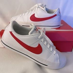 Nike Court Legacy like new with original box